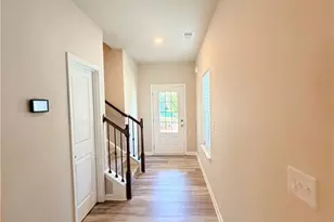 3946 King Fisher Dr, Atlanta, GA 30349 - Photo 4