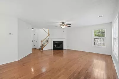 506 Weatherstone Court, Woodstock, GA 30188 - Photo 10