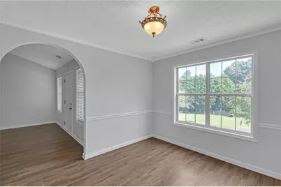 4345 Lexington Ridge Drive, Loganville, GA 30052 - Photo 10