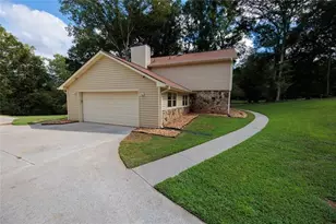551 Covered Bridge Trail, Fayetteville, GA 30214 - Photo 4