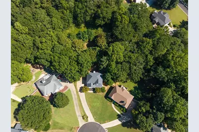 211 Sweetbriar Lane, Canton, GA 30115 - Photo 2