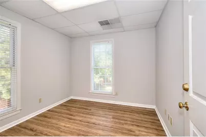 2621 Sandy Plains Road #Suite 201, Marietta, GA 30066 - Photo 12