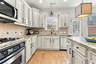 1202 Legacy Cv Ln, Roswell, GA 30075 - Photo 12