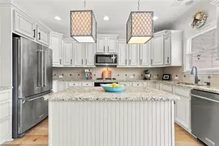 1202 Legacy Cv Ln, Roswell, GA 30075 - Photo 14