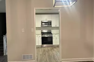 810 Victoria Pl, Woodstock, GA 30189 - Photo 6