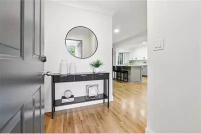 106 La Rue Place, Atlanta, GA 30327 - Photo 6