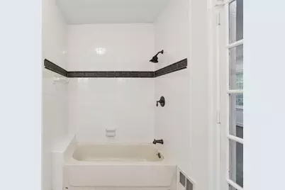 585 Idlewood Drive, Sandy Springs, GA 30327 - Photo 22