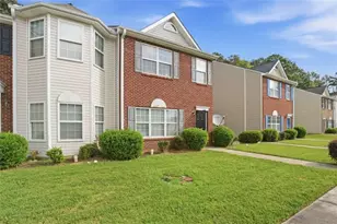 8260 Oakley Cir, Union City, GA 30291 - Photo 2