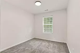 8260 Oakley Cir, Union City, GA 30291 - Photo 20