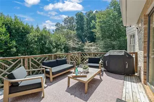 5179 Meadowlake Dr, Dunwoody, GA 30338 - Photo 26