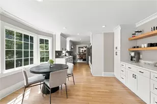 5179 Meadowlake Dr, Dunwoody, GA 30338 - Photo 12