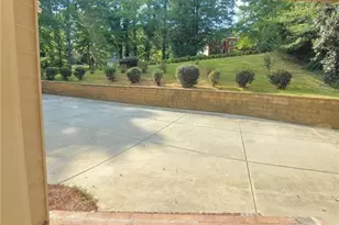 3188 Country Club Ct, Kennesaw, GA 30144 - Photo 4