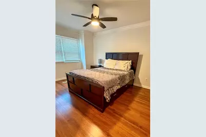 230 Peachtree Hollow Court, Atlanta, GA 30328 - Photo 14