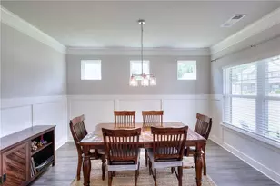 1319 Kim Mnr Wy, Lawrenceville, GA 30043 - Photo 8