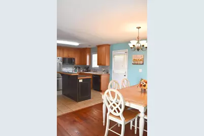 5923 Carter Street, Lula, GA 30554 - Photo 8