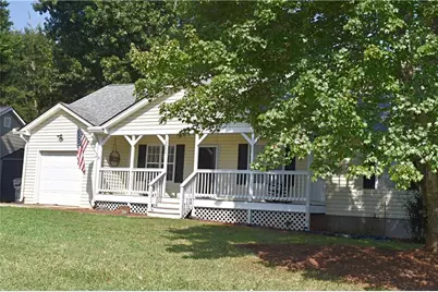 5923 Carter Street, Lula, GA 30554 - Photo 2