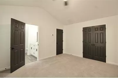 9515 Lakeview Road, Union City, GA 30291 - Photo 12