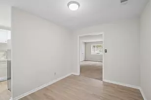 2430 Coosawattee Dr NE, Atlanta, GA 30319 - Photo 12