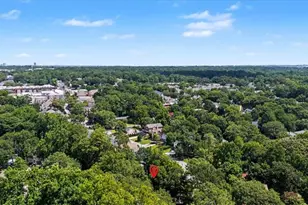 2430 Coosawattee Dr NE, Atlanta, GA 30319 - Photo 32