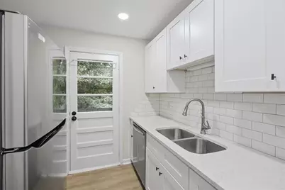 2430 Coosawattee Drive NE #C, Atlanta, GA 30319 - Photo 16