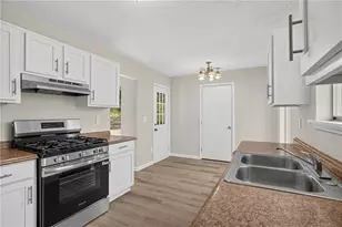 2640 Rolling Hills Way, Conyers, GA 30094 - Photo 10