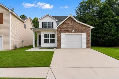 2407 Hackamore Drive, South Fulton, GA 30349 - Photo 2