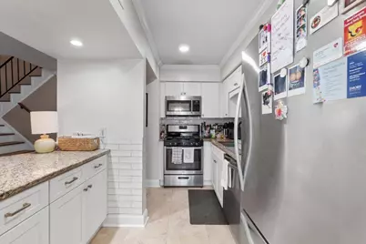 6980 Roswell (Unit #B6) Road, Sandy Springs, GA 30328 - Photo 24