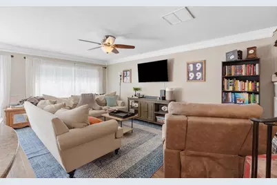 6980 Roswell (Unit #B6) Road, Sandy Springs, GA 30328 - Photo 18
