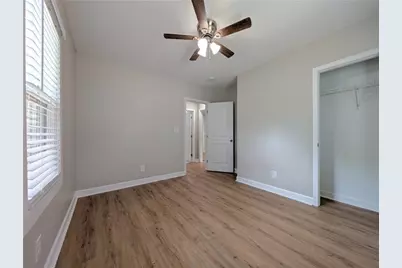 1377 Pine Avenue, Atlanta, GA 30344 - Photo 10