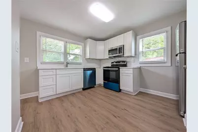 1377 Pine Avenue, Atlanta, GA 30344 - Photo 6
