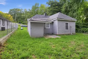 2516 Albert Way, Lithonia, GA 30058 - Photo 10