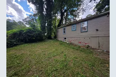 2749 Dale Creek Drive, Atlanta, GA 30318 - Photo 10