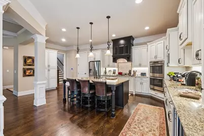 1870 Haven Park Circle SE, Smyrna, GA 30080 - Photo 4