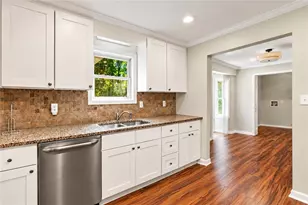 2602 W Regal Ct, Lawrenceville, GA 30044 - Photo 18