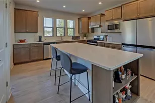 5724 Grapewood St, Hoschton, GA 30548 - Photo 14