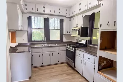 355 Pecan Street SE, Dawson, GA 39842 - Photo 2