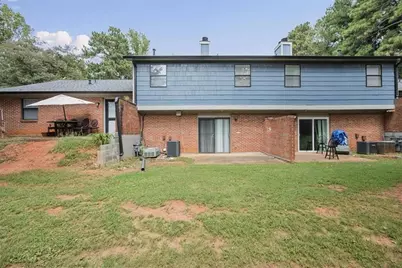1205 Natchez Trace SW #B, Marietta, GA 30008 - Photo 2