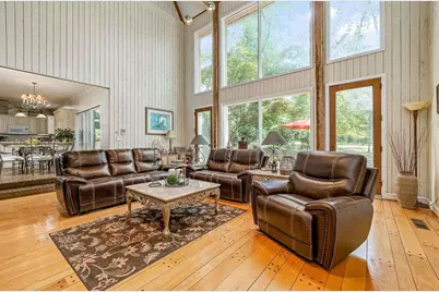 8569 Jefferson Road, Commerce, GA 30529 - Photo 12