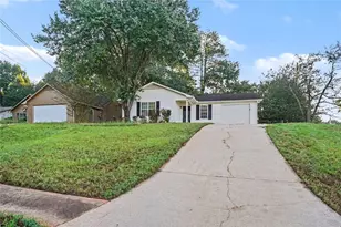 105 Rosebud Ln, McDonough, GA 30253 - Photo 1