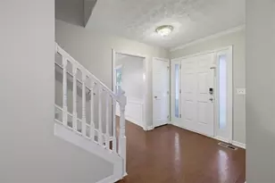 310 Rockingham Dr, Loganville, GA 30052 - Photo 10