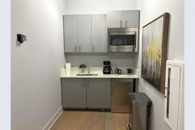 2233 Peachtree Road NE #208, Atlanta, GA 30309 - Photo 10