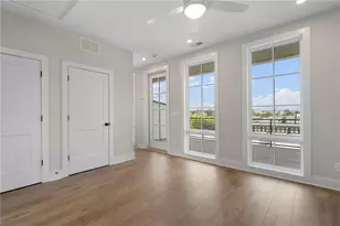 990 Bibbs Circle, Atlanta, GA 30318 - Photo 16