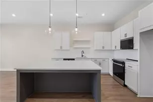 990 Bibbs Circle, Atlanta, GA 30318 - Photo 10