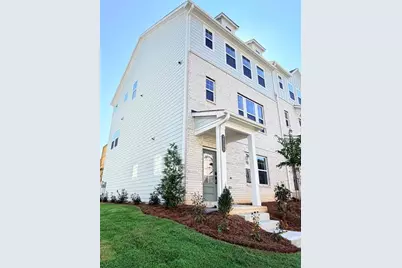 2730 Dreycott Ln, Lawrenceville, GA 30043 - Photo 2