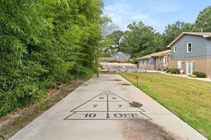 6054 Dogwood Cir, Buford, GA 30518 - Photo 52