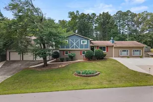 6054 Dogwood Cir, Buford, GA 30518 - Photo 1
