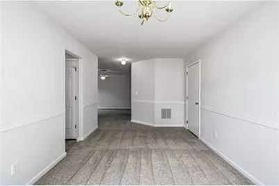 2571 S Hills, Riverdale, GA 30296 - Photo 12