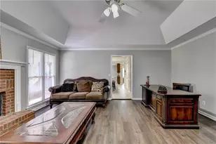 1975 Wynfield Point Dr, Buford, GA 30519 - Photo 10