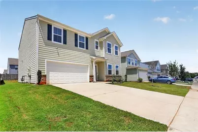 616 Blue Ash Court, McDonough, GA 30253 - Photo 2