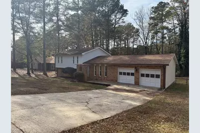 7719 Glen Devon Road, Jonesboro, GA 30236 - Photo 2